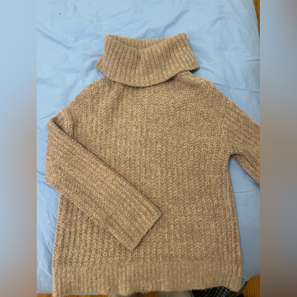 Maeve by Anthropologie Soft Chunky Knit Sweater